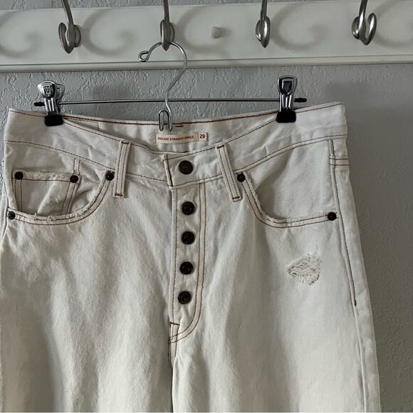 Levi’s Ribcage Straight Ankle Jeans - Picture 4 of 11